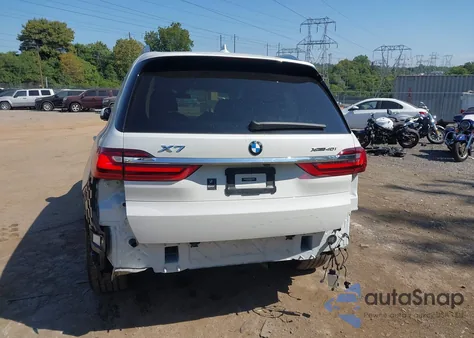 2019 BMW X7 xDrive40I z USA, uszkodzony, nr VIN 5UXCW2C56KL089166